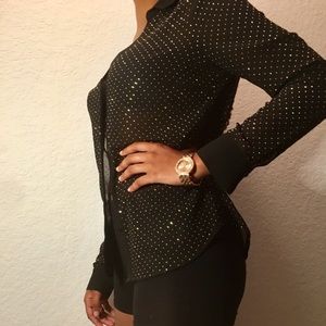 CACHÉ Black Radiance long sleeve blouse